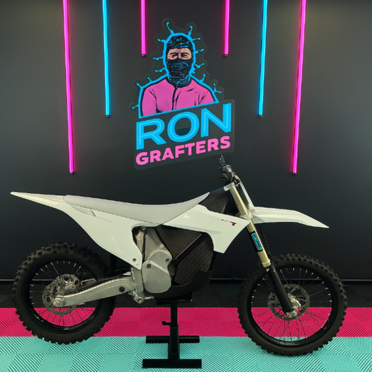 2024 Stark Varg Alpha Mx In Snow White